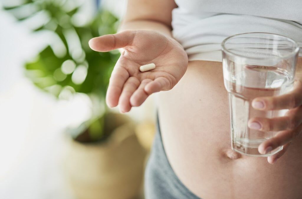 Suplementación en el embarazo: los nutrientes que encontramos en un polivitamínico uno a uno